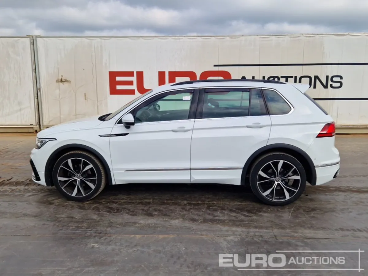 2021 Volkswagen Tiguan - Image 4