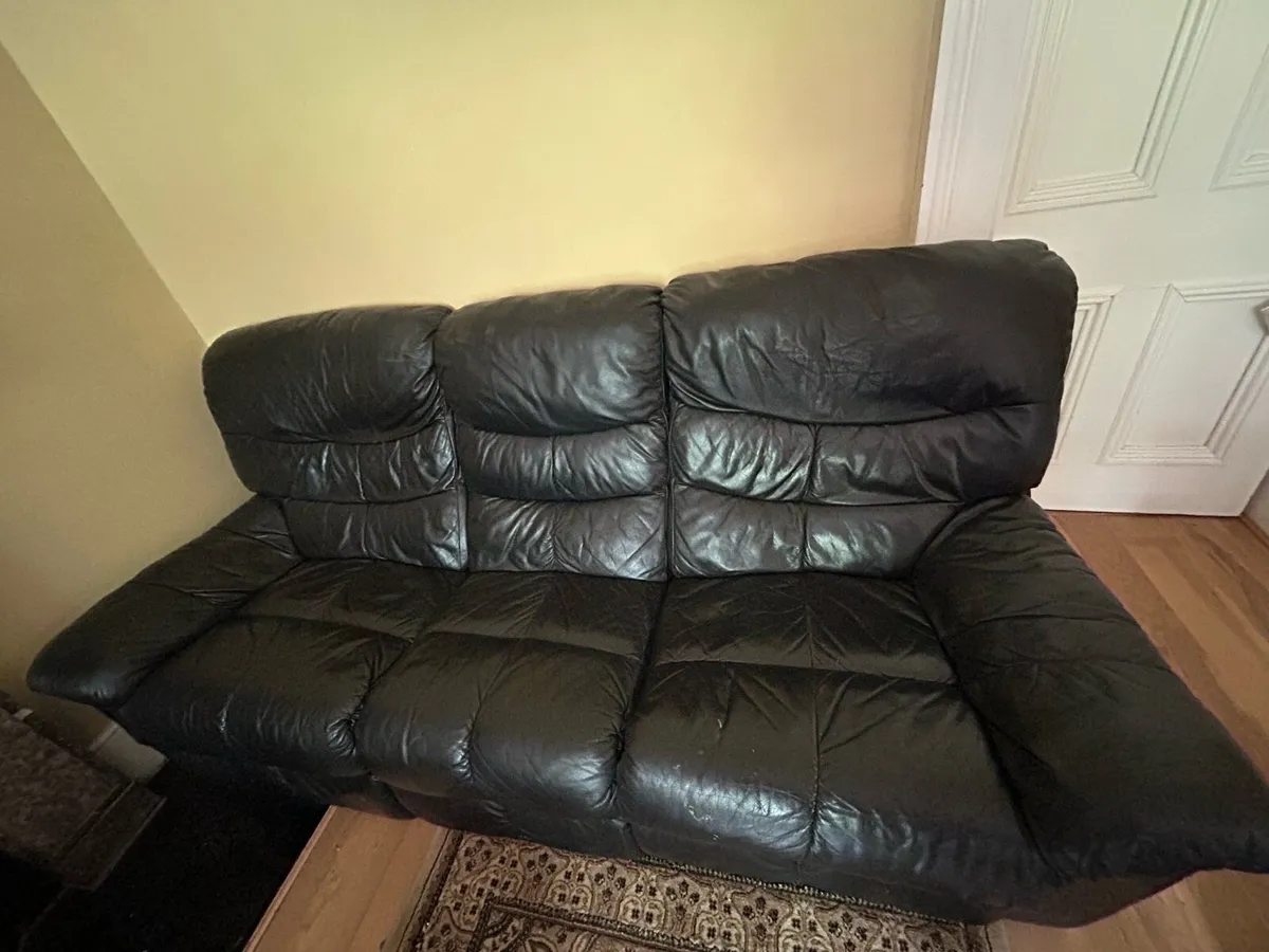 3 Seater Leather Recliner Couch