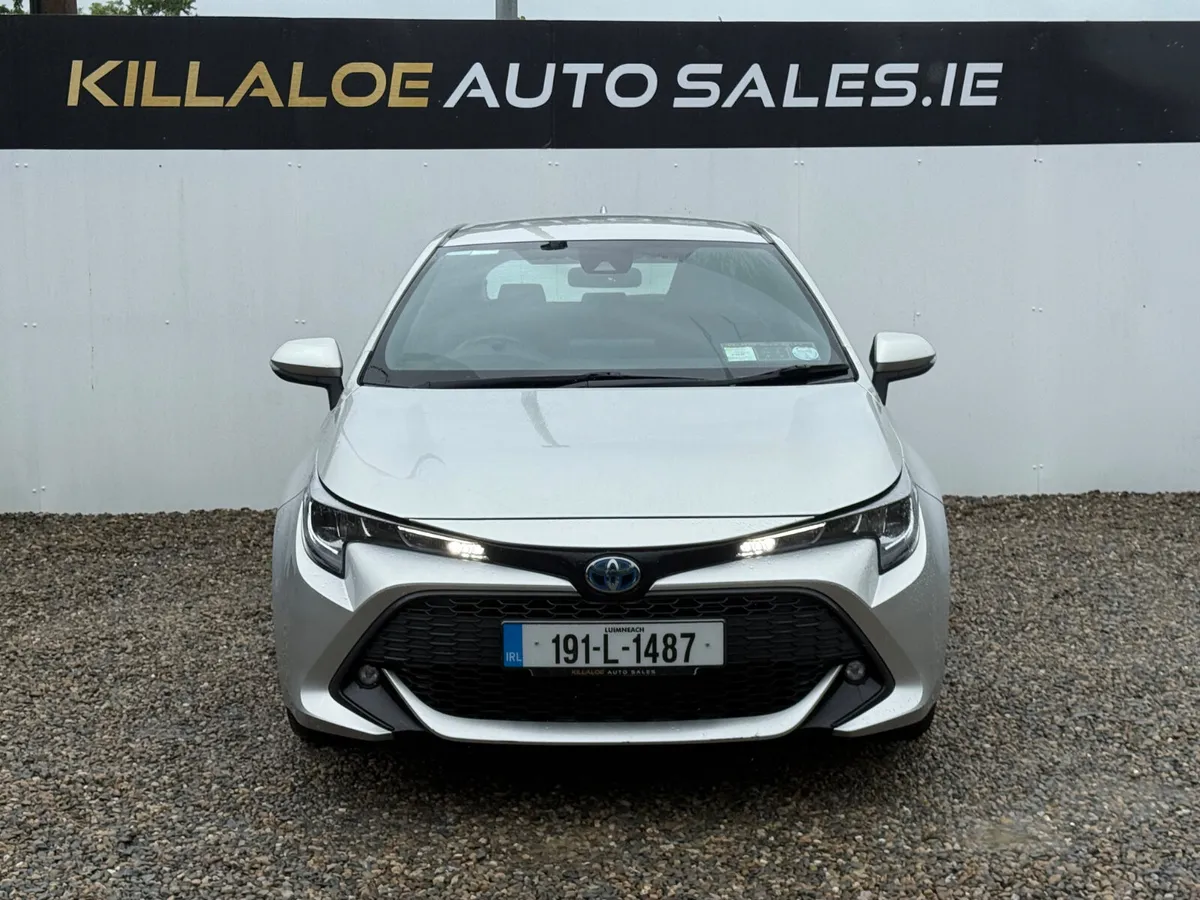 Toyota Corolla LUNA 1.8 Petrol/Hybrid Auto - Image 2