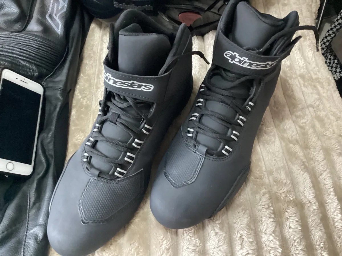 BOOTS + LEATHERS - Image 1