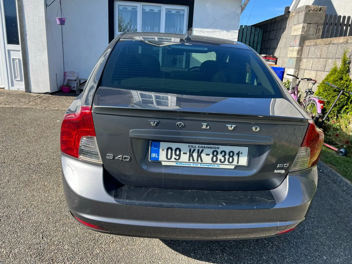 VOLVO S40 1.6 D TAX AND NCT - Image 1