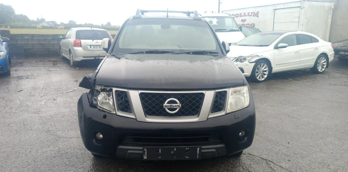 2013 NISSAN NAVARA 2.5 DIESEL FOR BREAKING! - Image 3