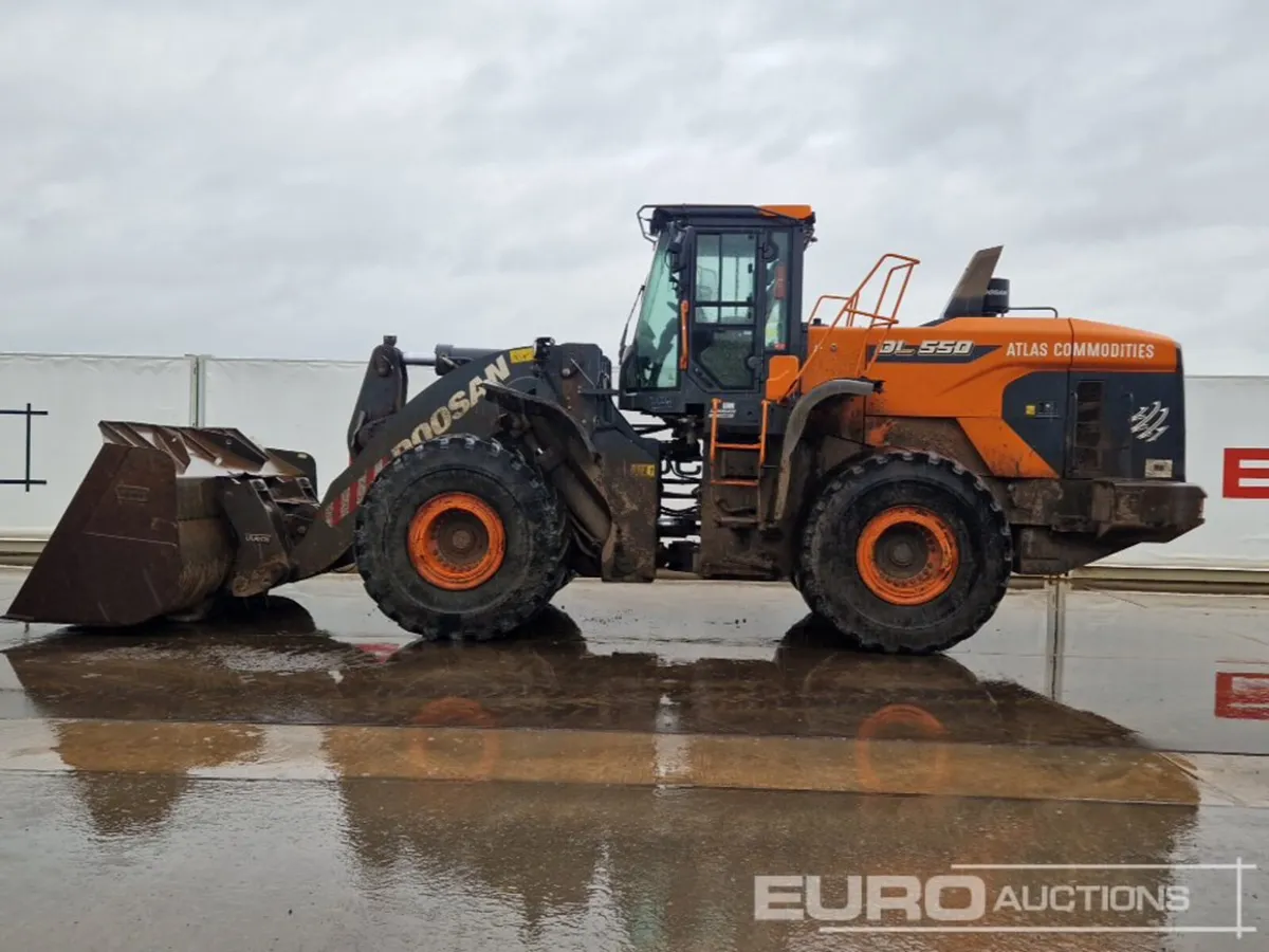 2021 Doosan DL550-7 - Image 4