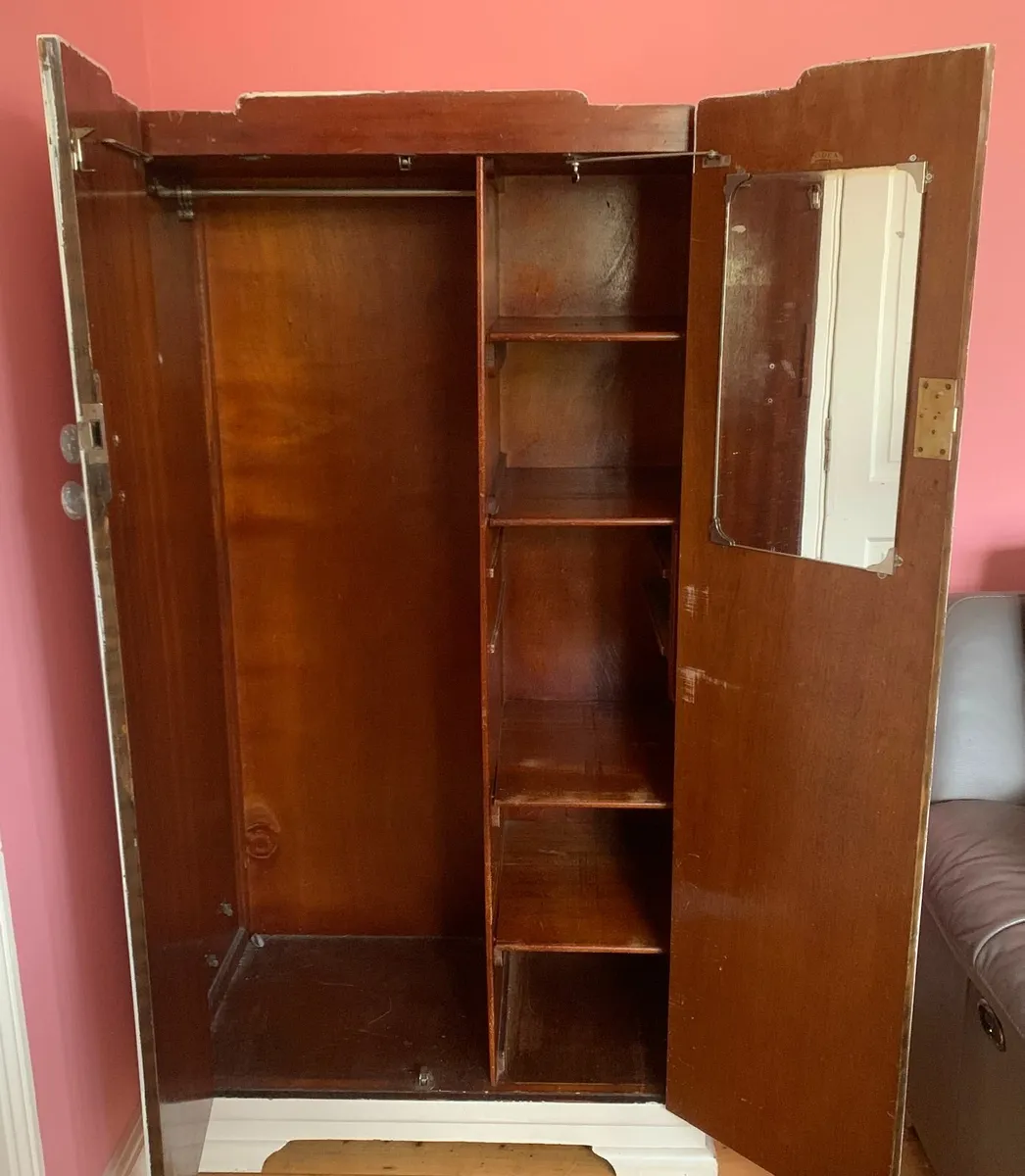 Retro/Art Deco Wardrobe - Image 2