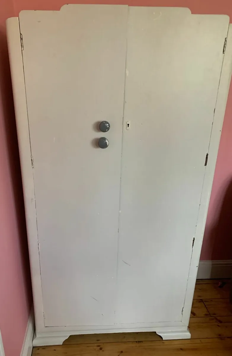 Retro/Art Deco Wardrobe - Image 3