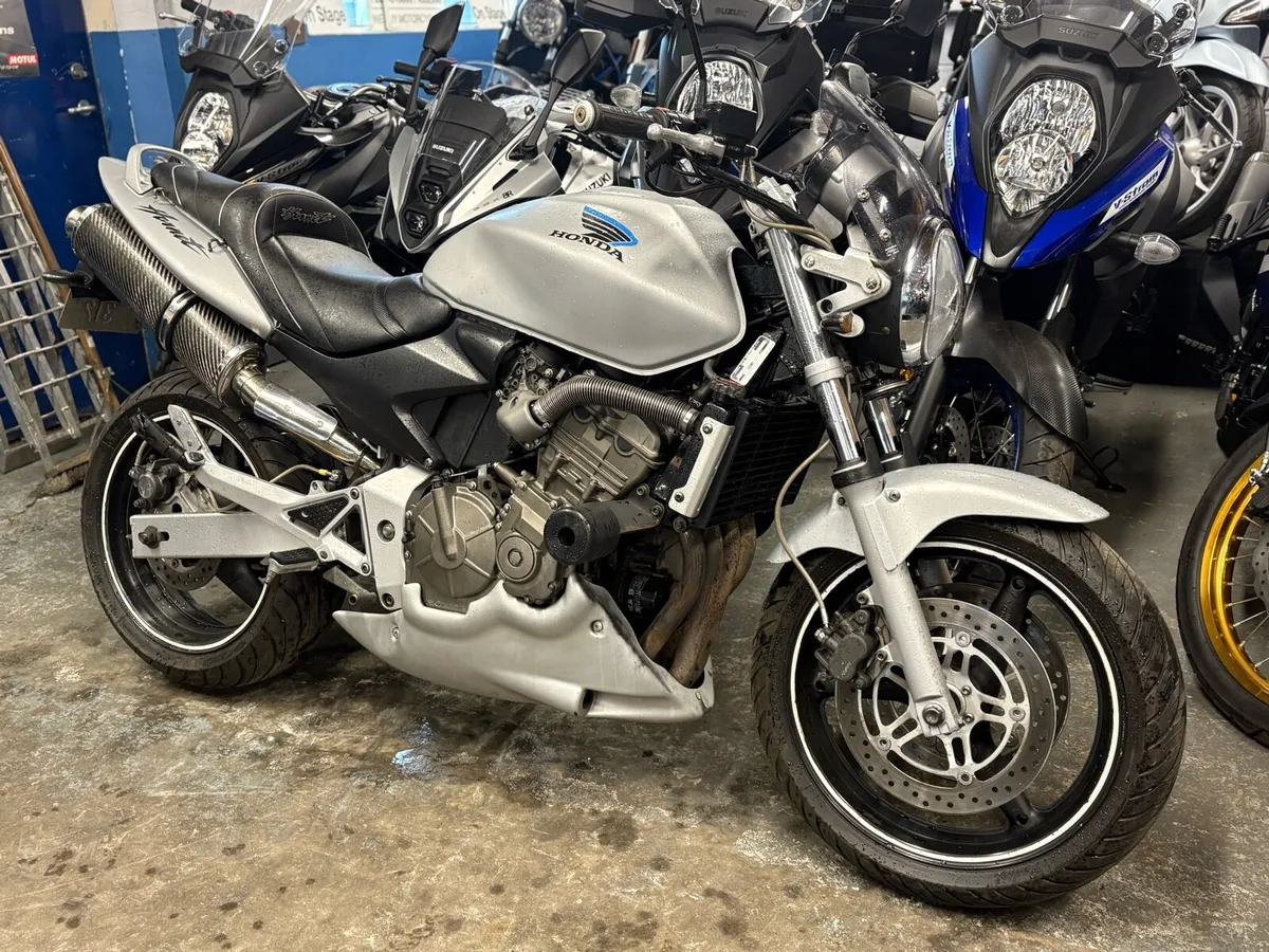 2004 Honda Hornet 600 - Image 2