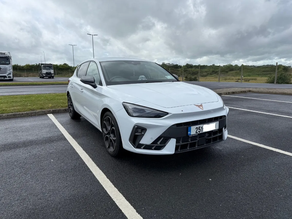 Cupra Leon 1.5 eTSI 150bhp DSG - Image 3
