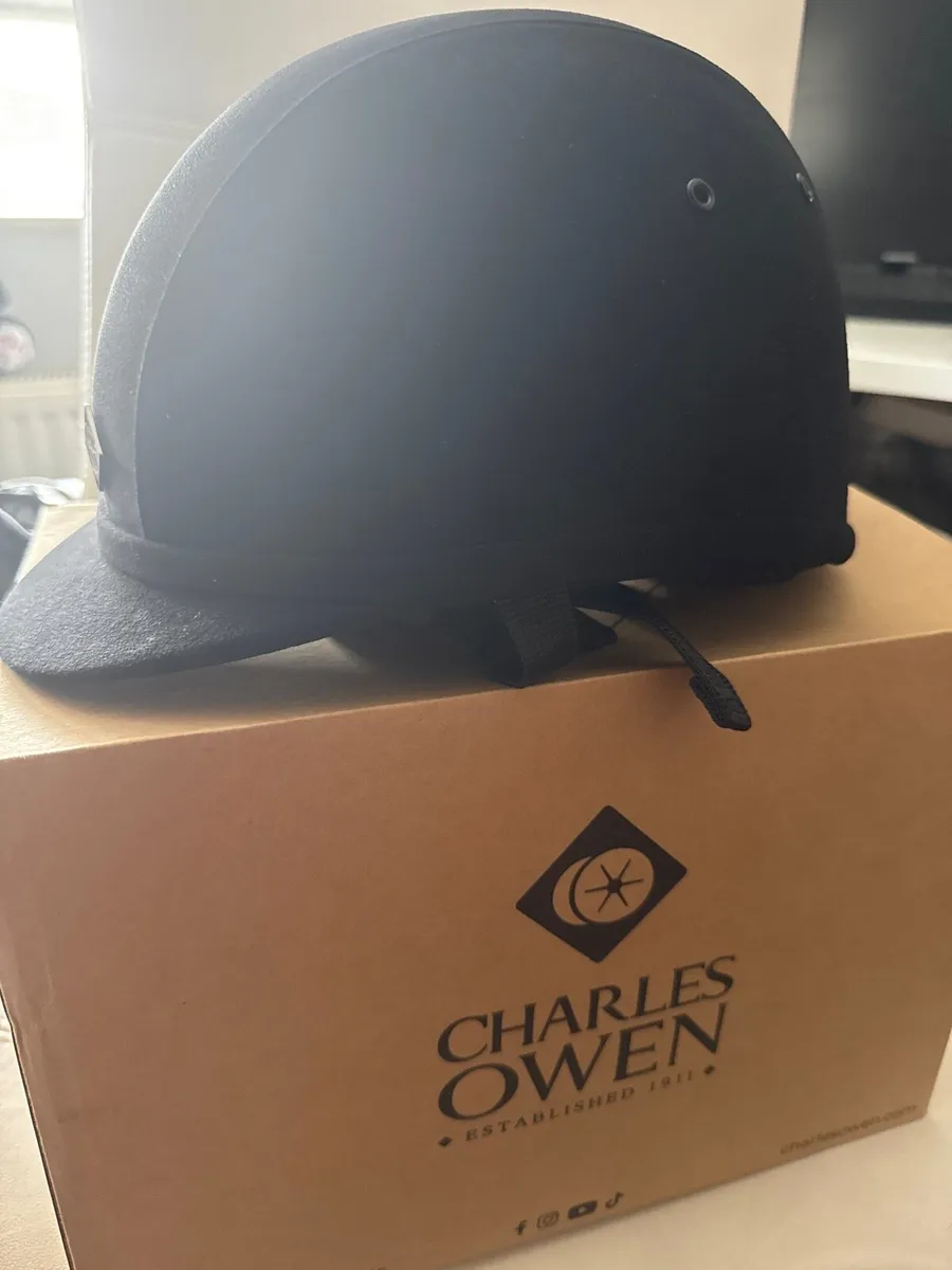 Horse riding helmet - Image 3