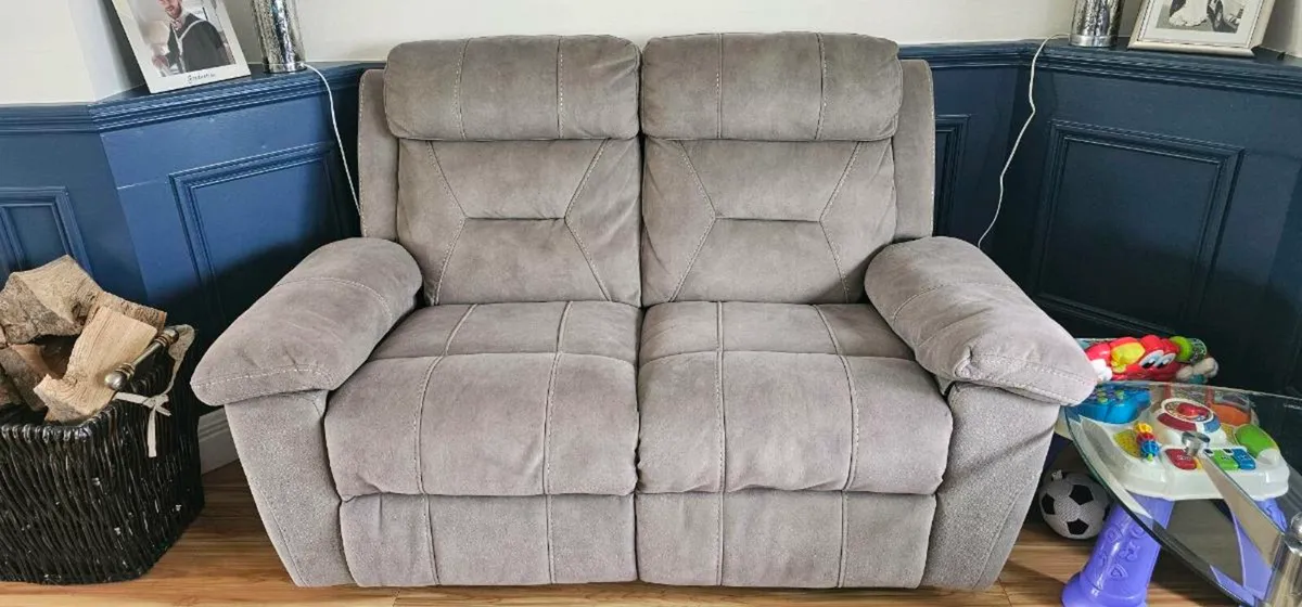 2  x 2 seater recliner sofs - Image 1