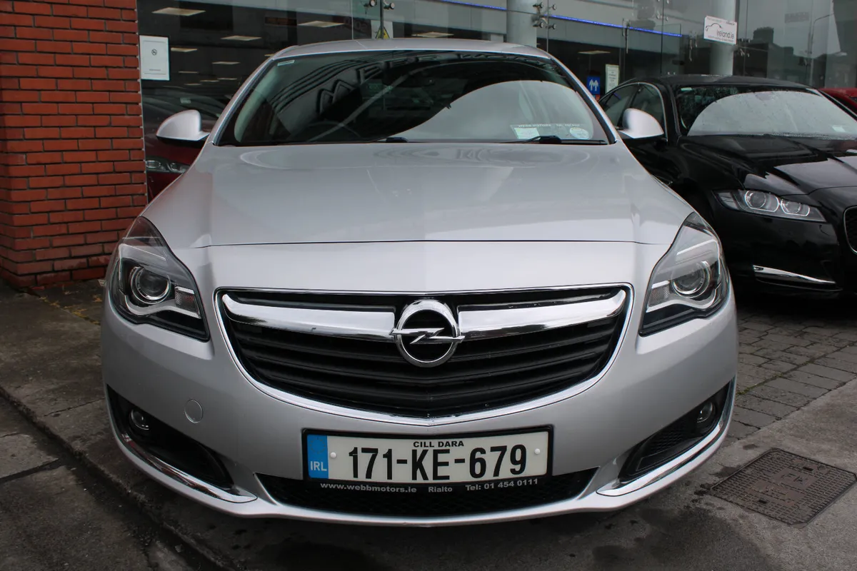 Opel Insignia 1.6 SE CDTI LOW KMS SERVICE HISTORY - Image 2