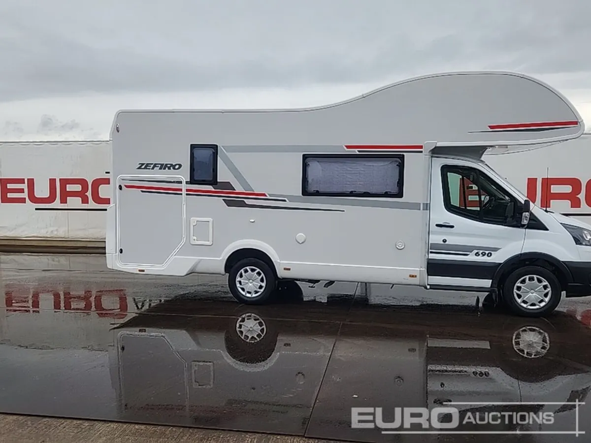 2021 Ford Roller Team Zefiro 690 - Image 3