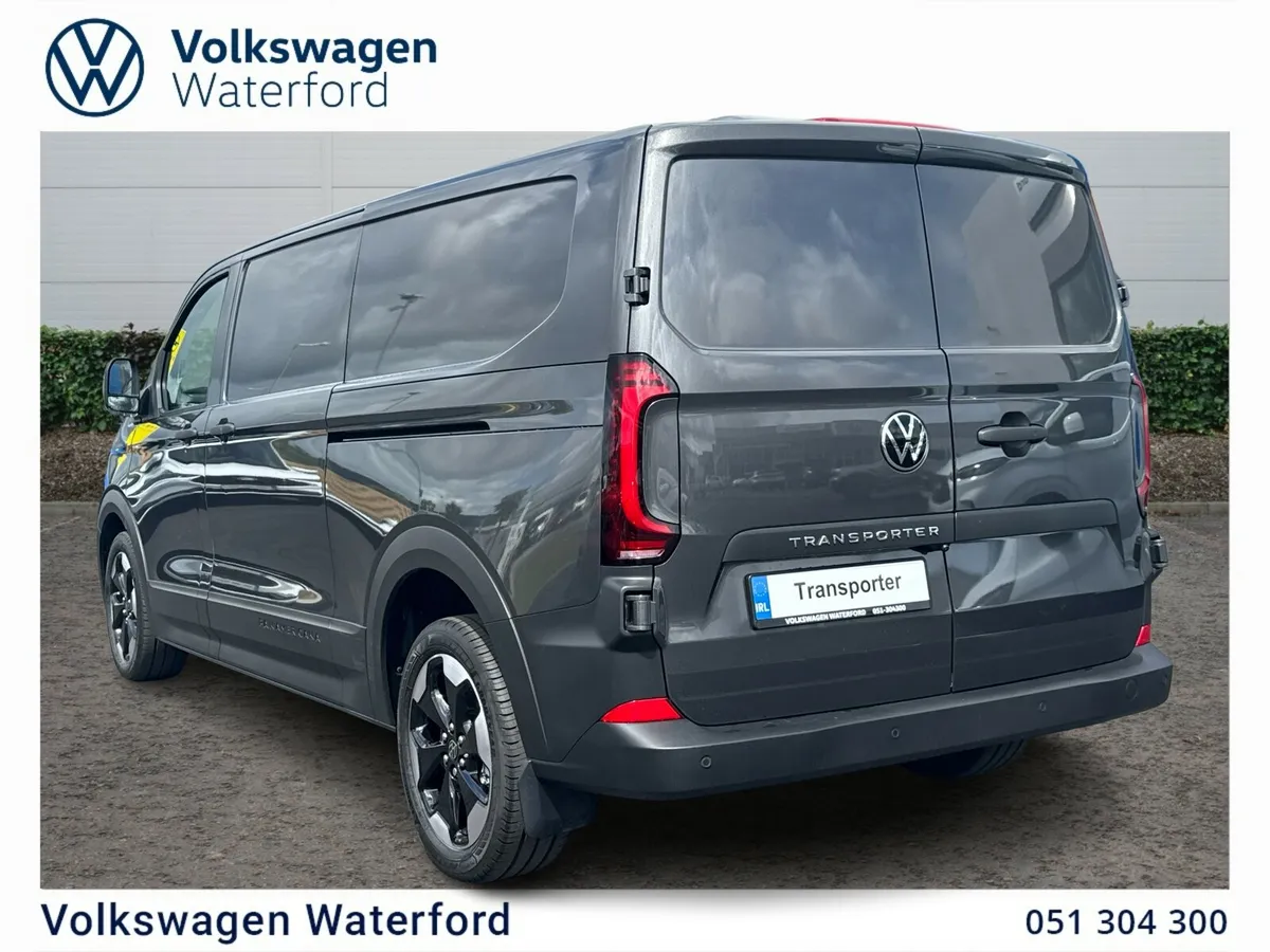 2025 Volkswagen Transporter PanAmericana 2.0ltr - Image 4