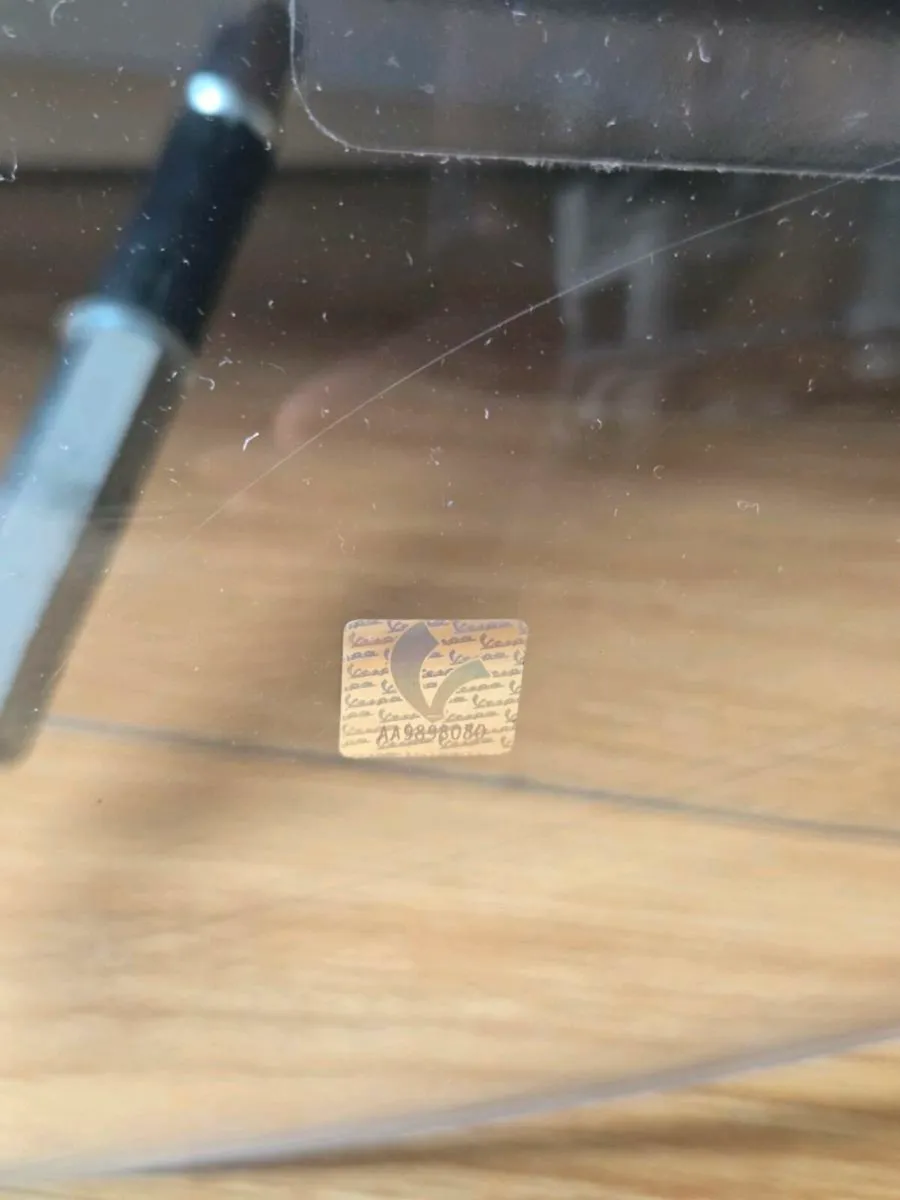 Vespa flyscreen for gts, genuine part - Image 2