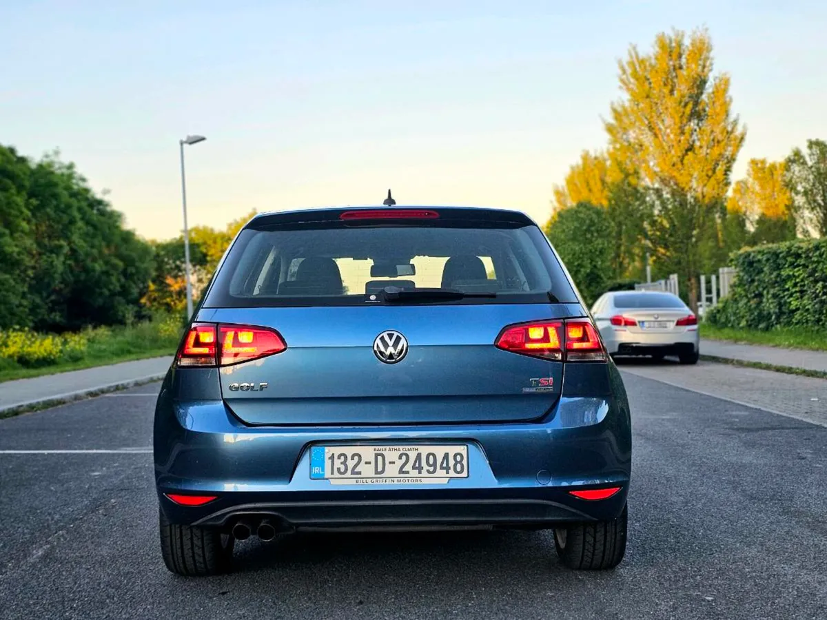 2013 AUTOMATIC VW GOLF HIGHLINE LOW KM - Image 3