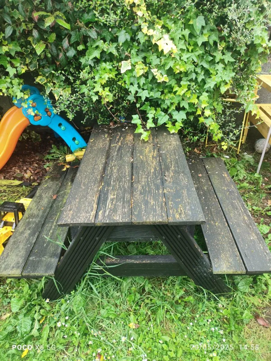 Bench sand pit or toy pit - Image 2