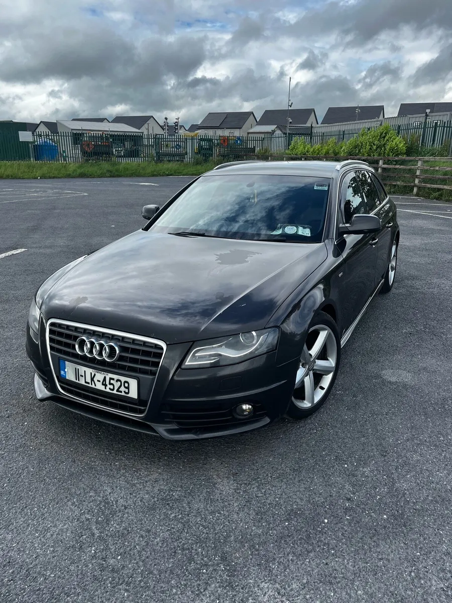 Audi A4 S-line Estate - Image 1