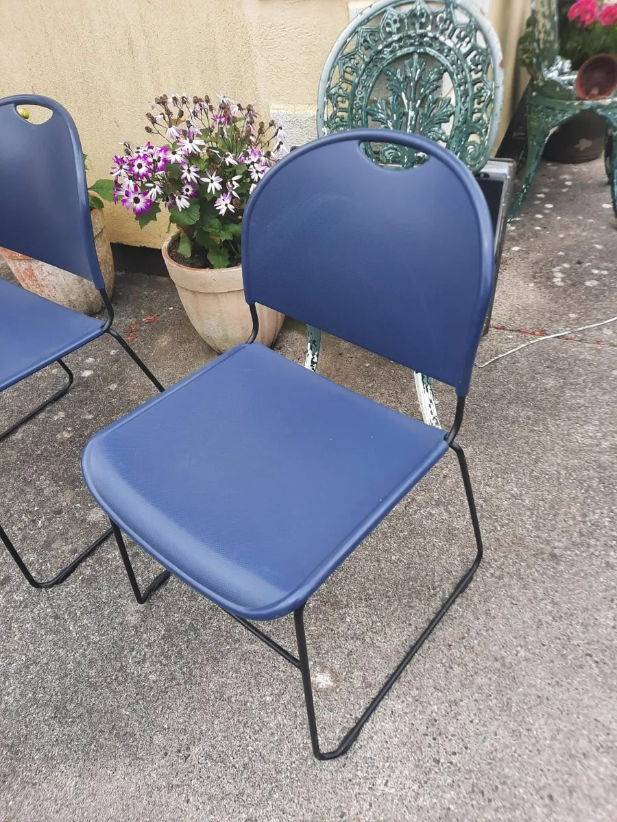 Pair of chairs - Image 4