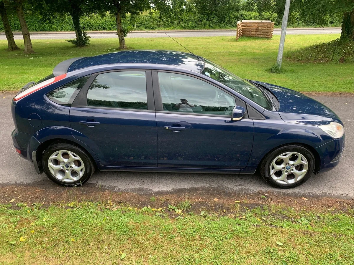 Ford Focus - Image 4