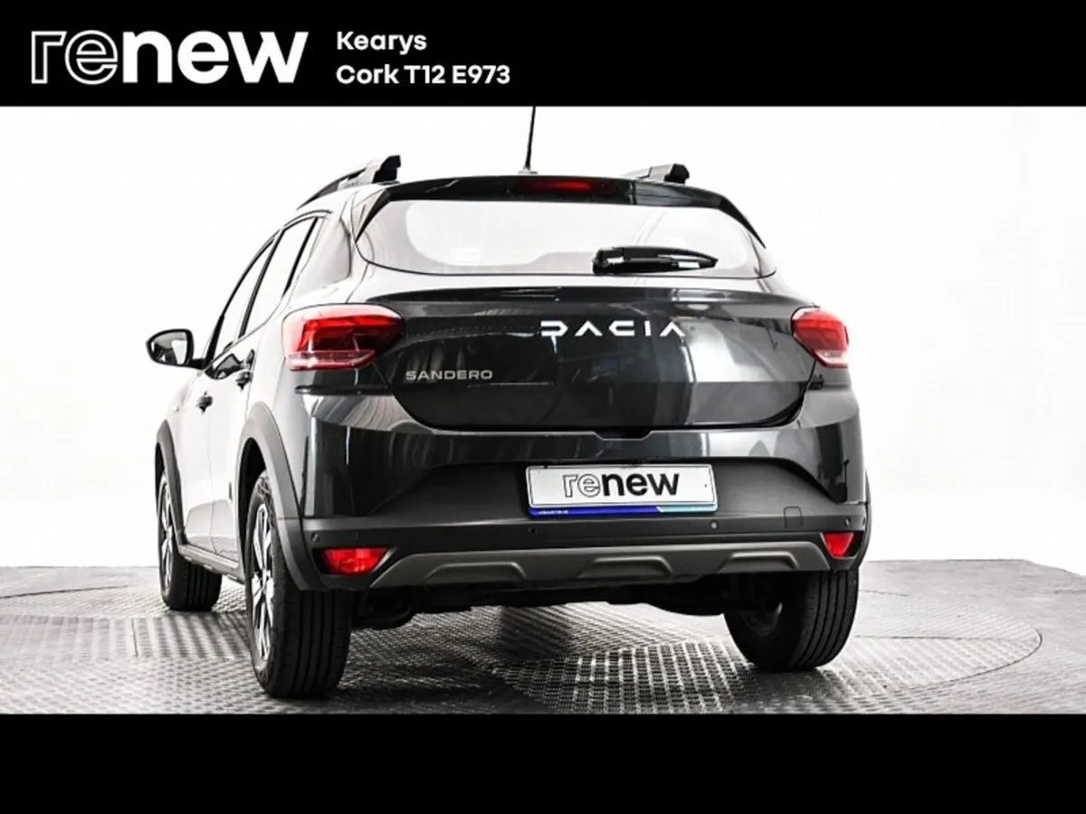 Dacia Sandero Stepway Journey TCe 90 Auto NBI - Image 4