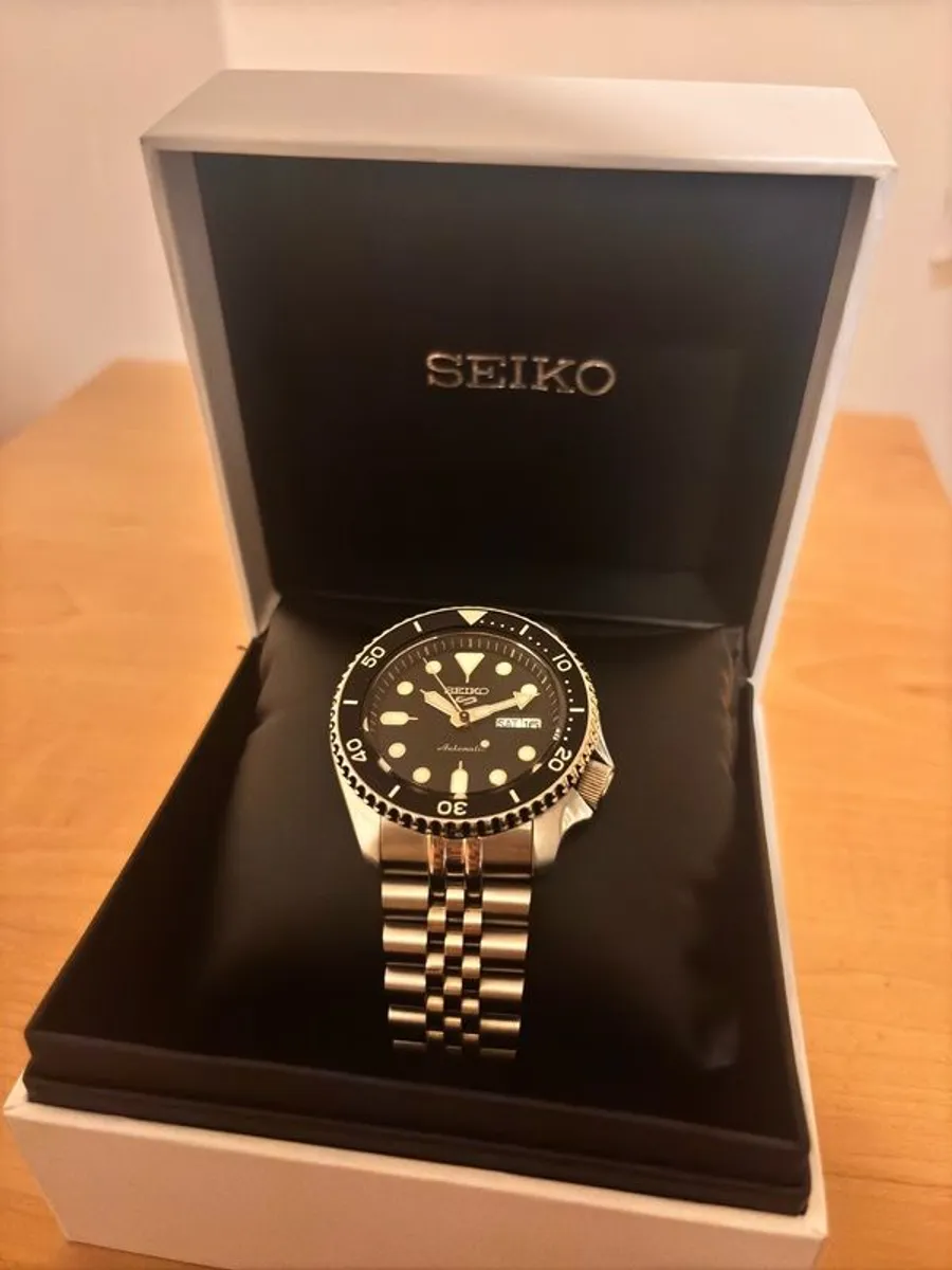 seiko 5 sports automatic - Image 3