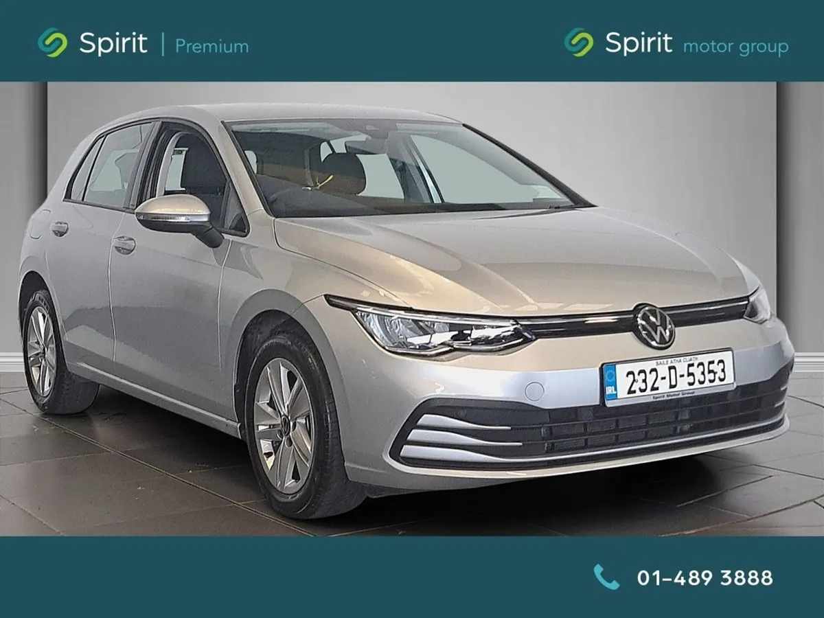 Volkswagen Golf 1.0 TSI Life Mhev 110HP - Image 1