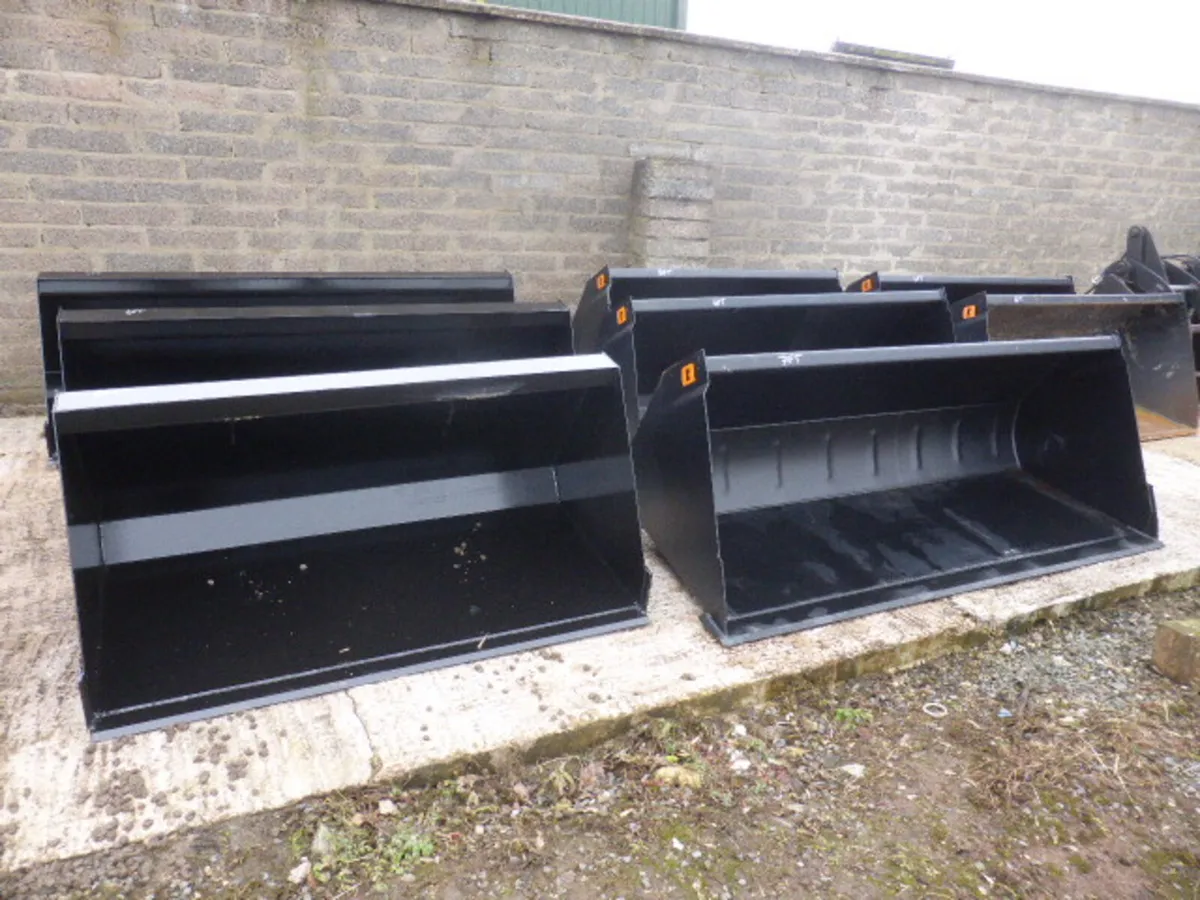 NEW 5FT 6FT 7FT Loader Buckets - Image 1