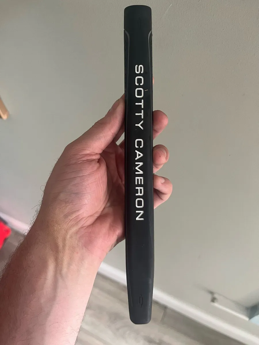 Scotty Cameron putter grip - Image 1