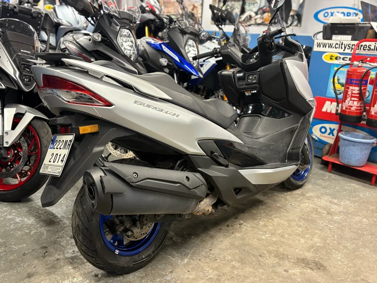 2022 Suzuki Burgman 400 - Image 3