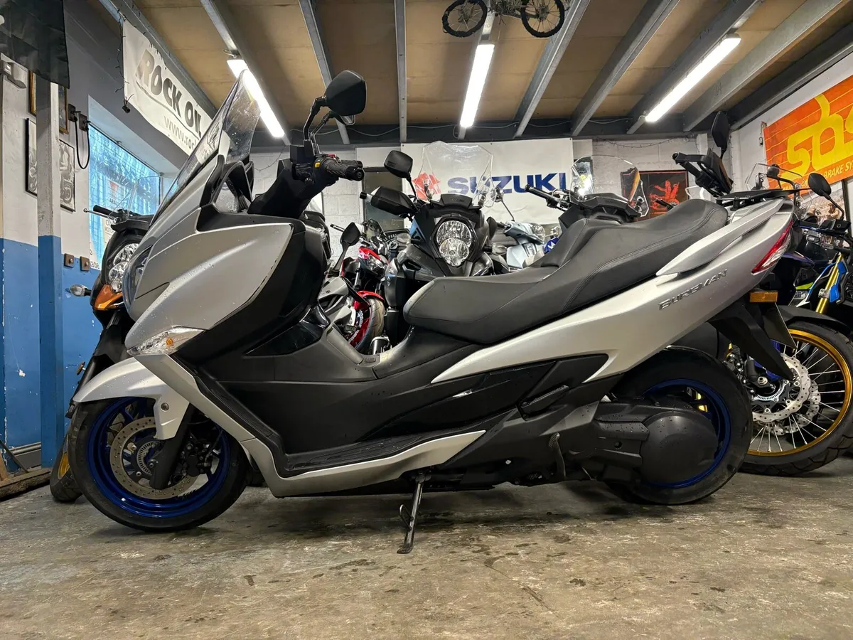 2022 Suzuki Burgman 400 - Image 4