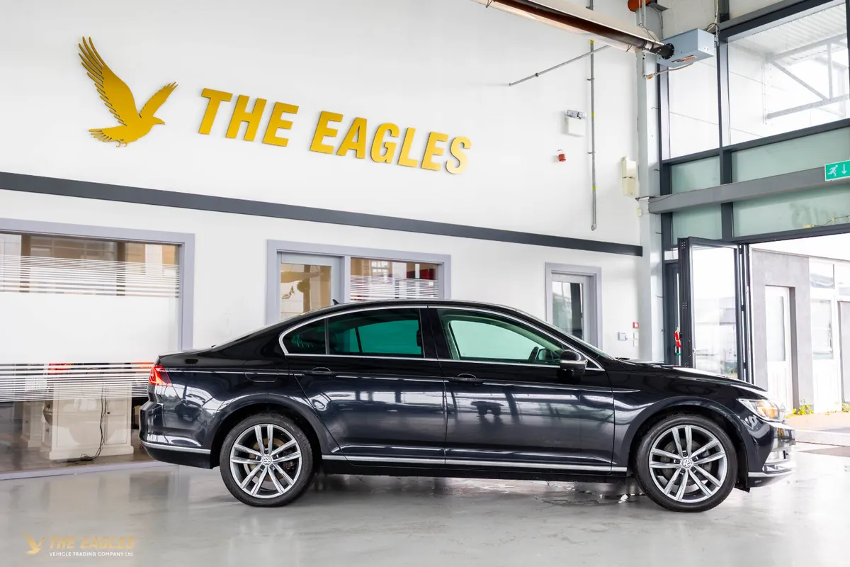 Volkswagen Passat 1.6 TDI GT BLUEMOTION 120PS 4DR - Image 3