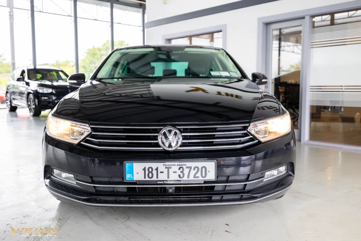 Volkswagen Passat 1.6 TDI GT BLUEMOTION 120PS 4DR - Image 2