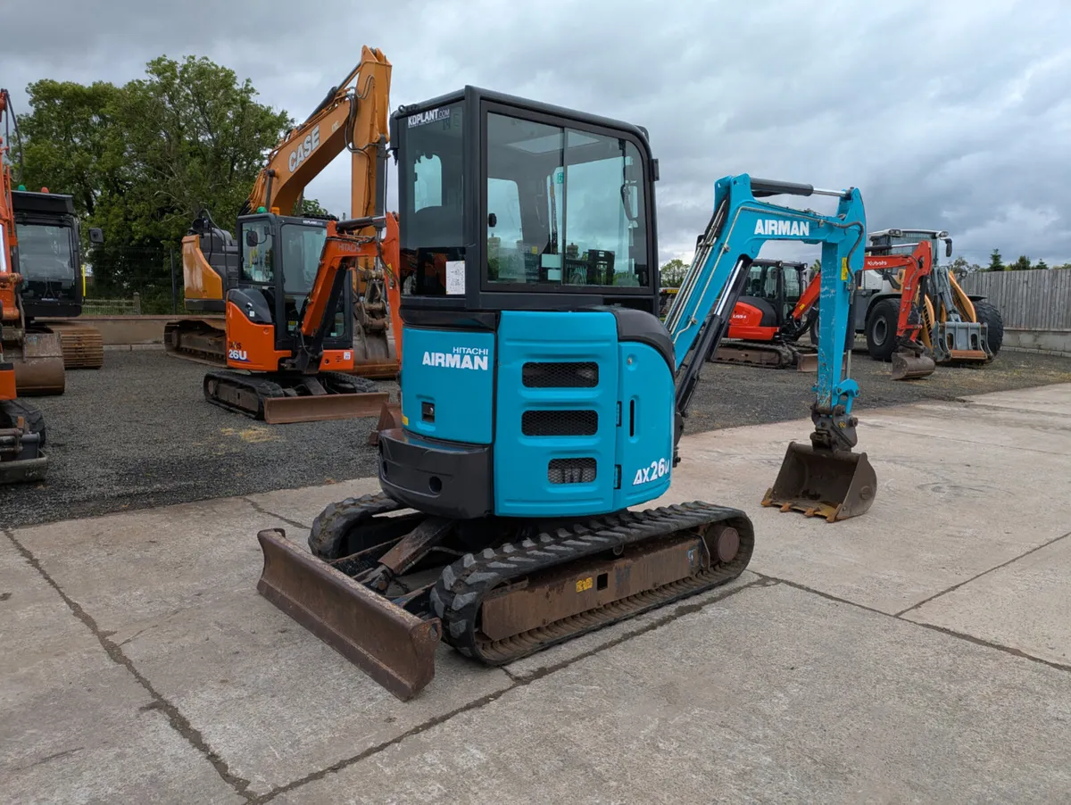 2020 AIRMAN HITACHI AX26U - Image 3