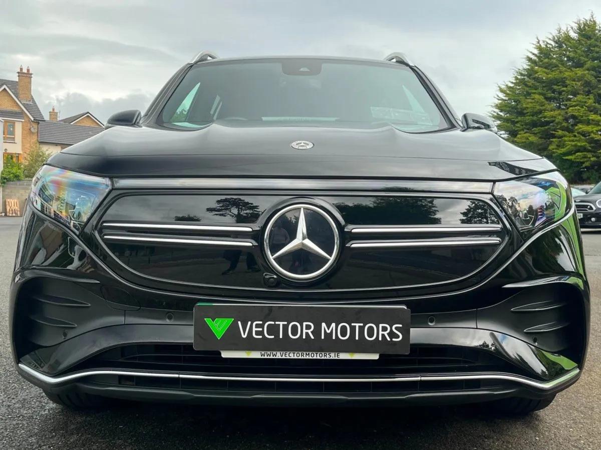 Mercedes-Benz EQB 300 AMG Line 4matic 7 Seater - Image 3