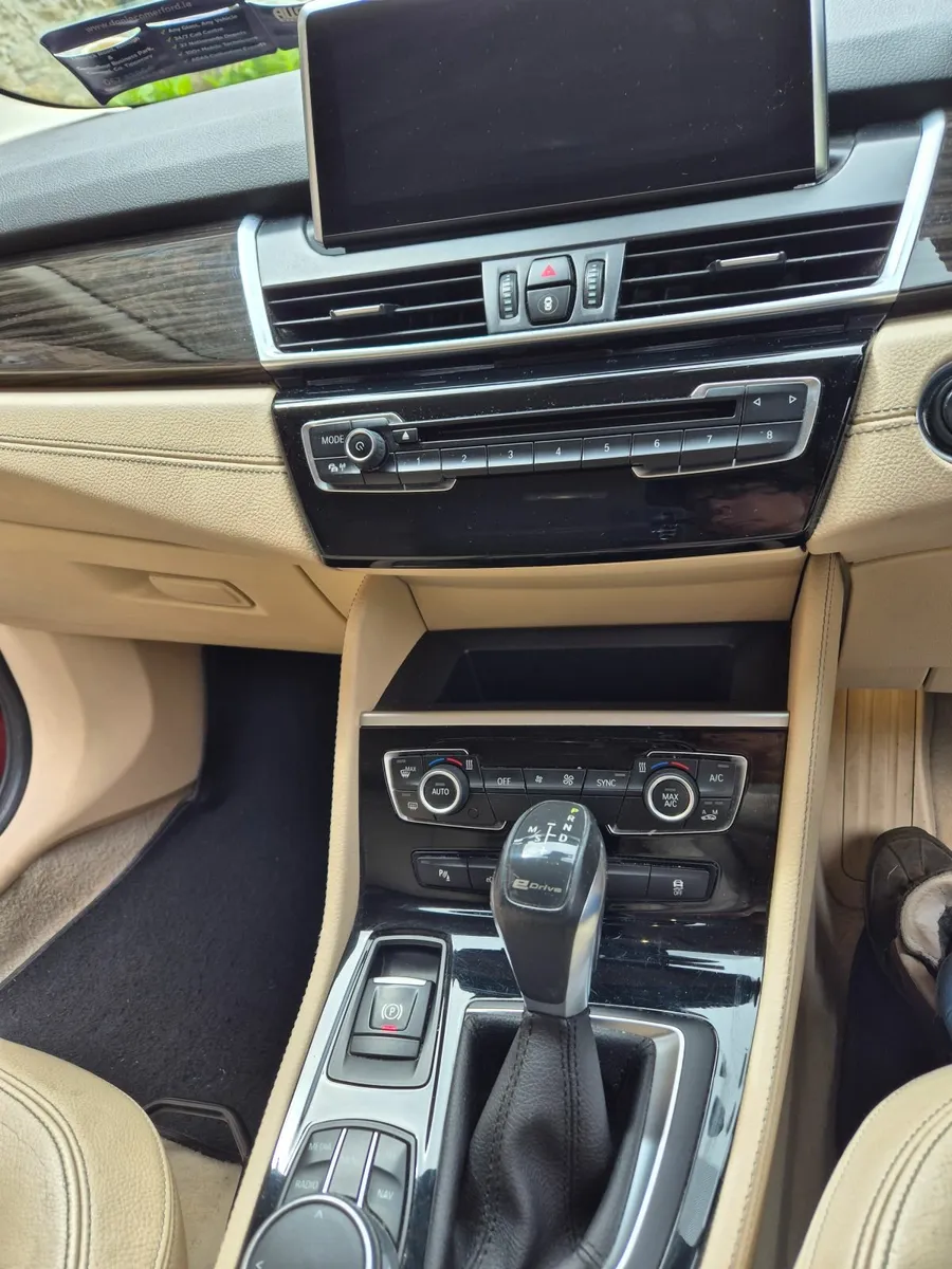 BMW 2-Series 2017 - Image 4