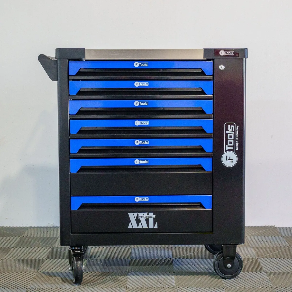 NEW 7 DRAWER TOOL CHEST FULL OF TOOLS - Image 1