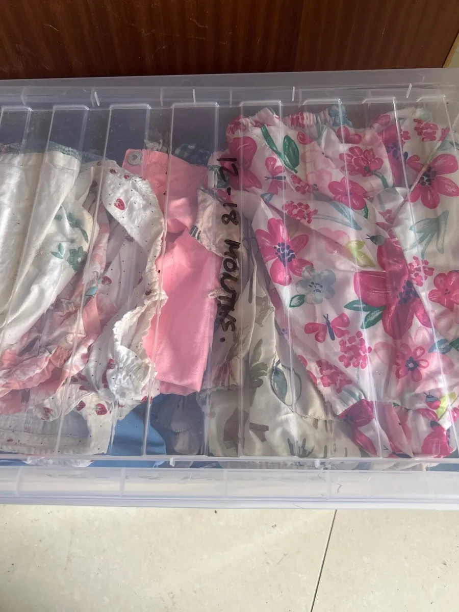 Baby clothes - Image 2