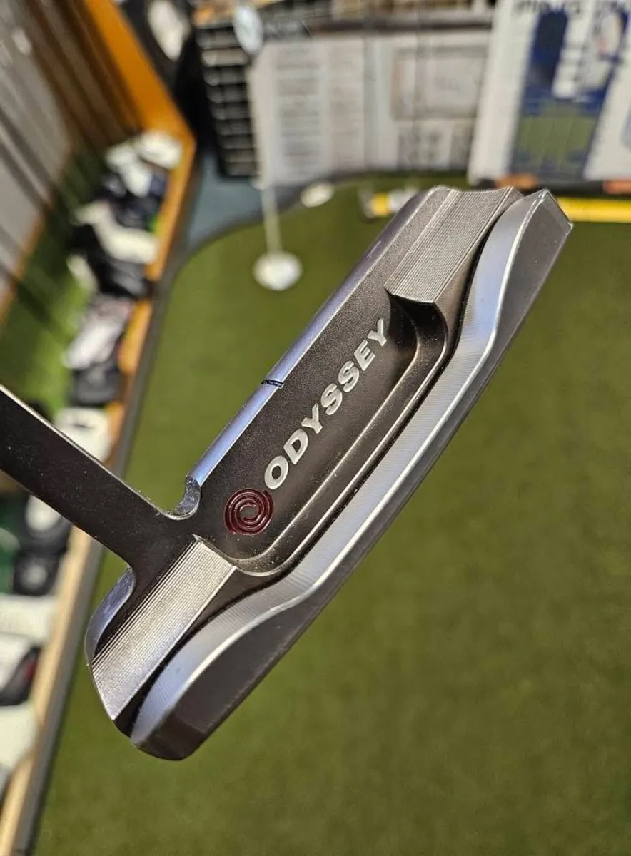 Odyssey Tri Hot 3 Milled Putter - Image 2