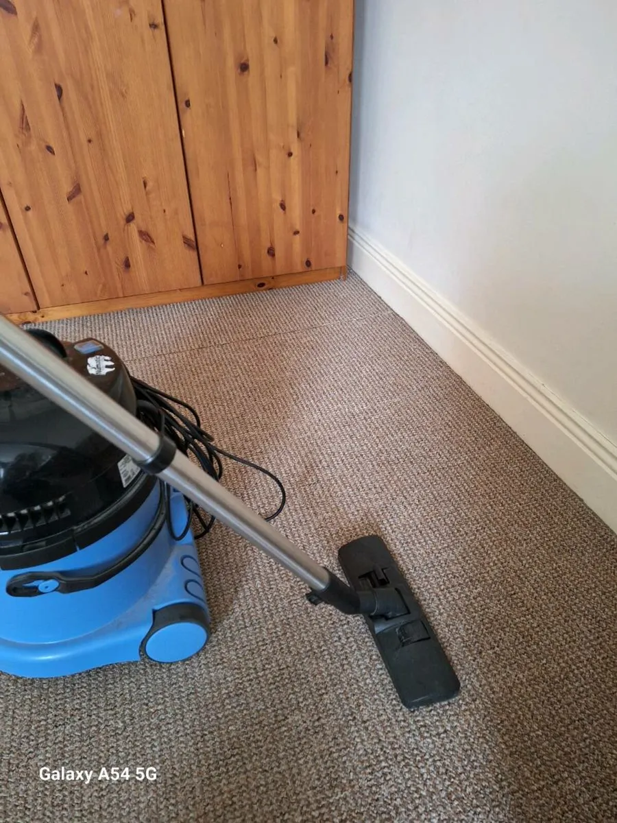 Henry wet and dry vacum cleaner HWD 370 - Image 3