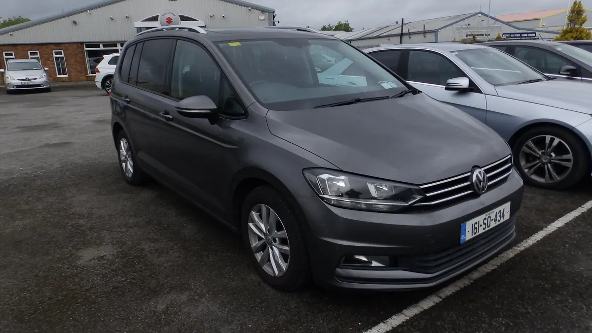161 Volkswagen Touran 1.6 TDI 7 SEATER - Image 1