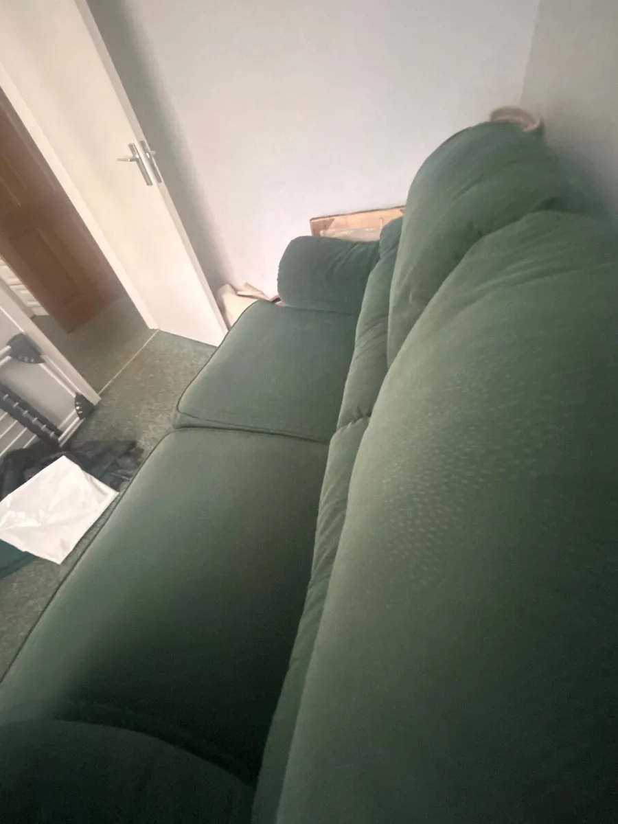 Couch - Image 3