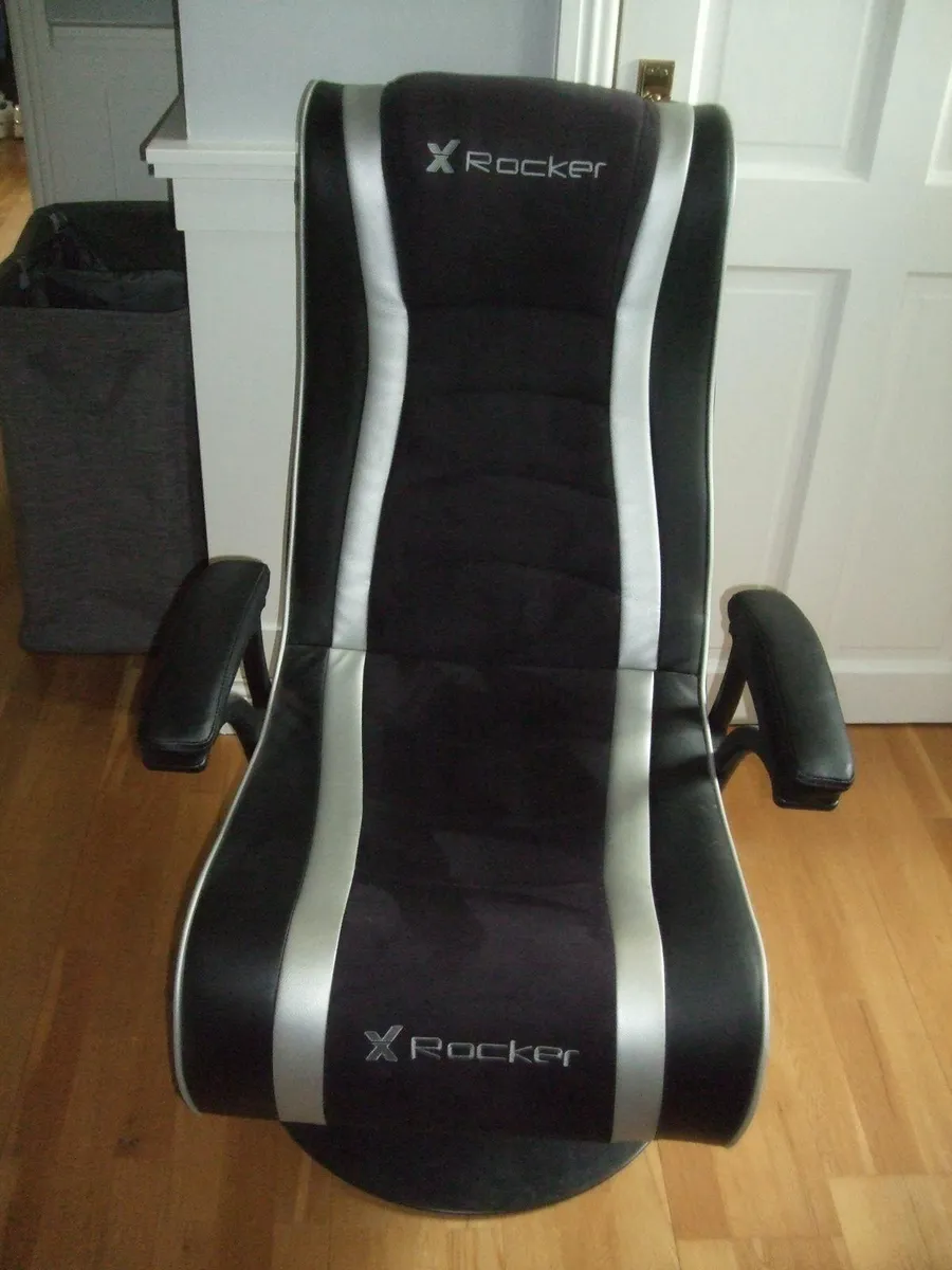 Gaming Chair - Image 1