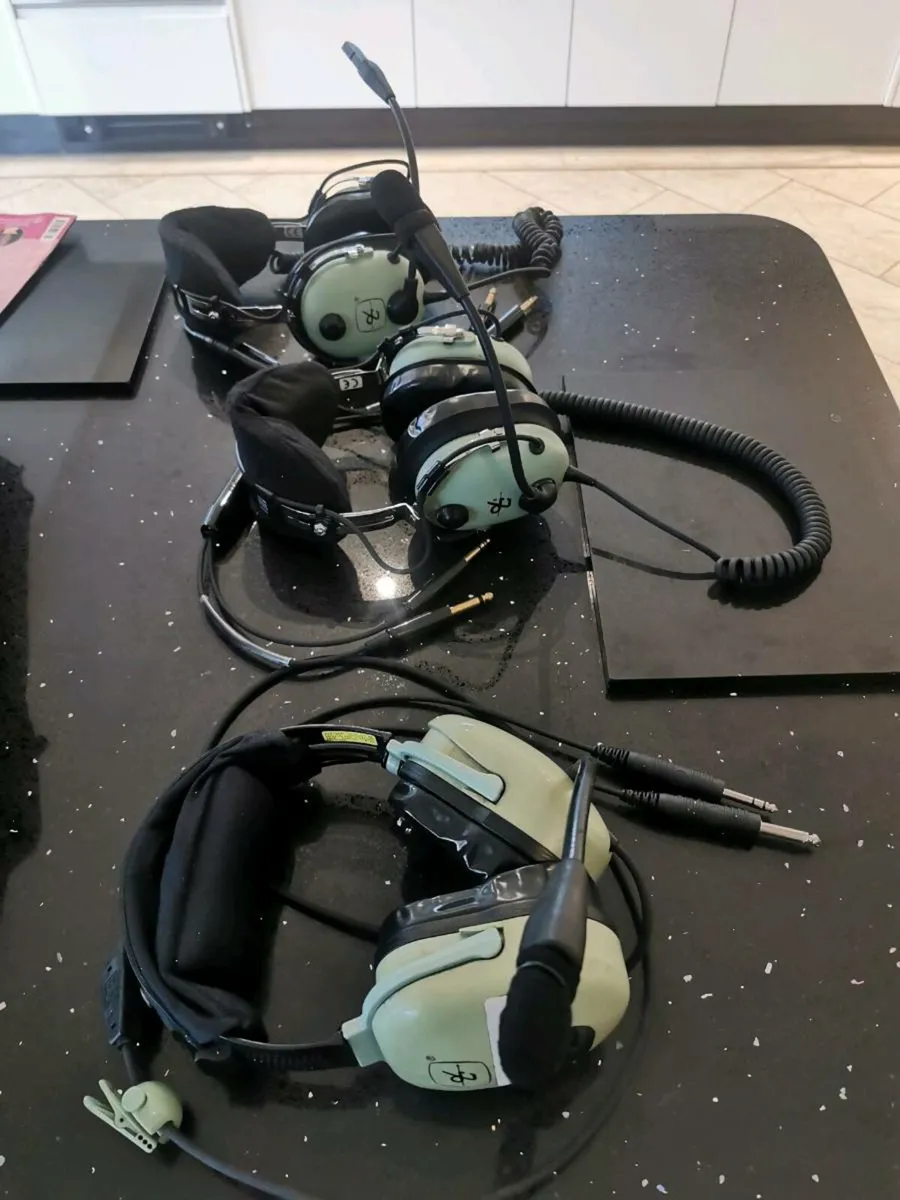 Aviation head sets - Image 4