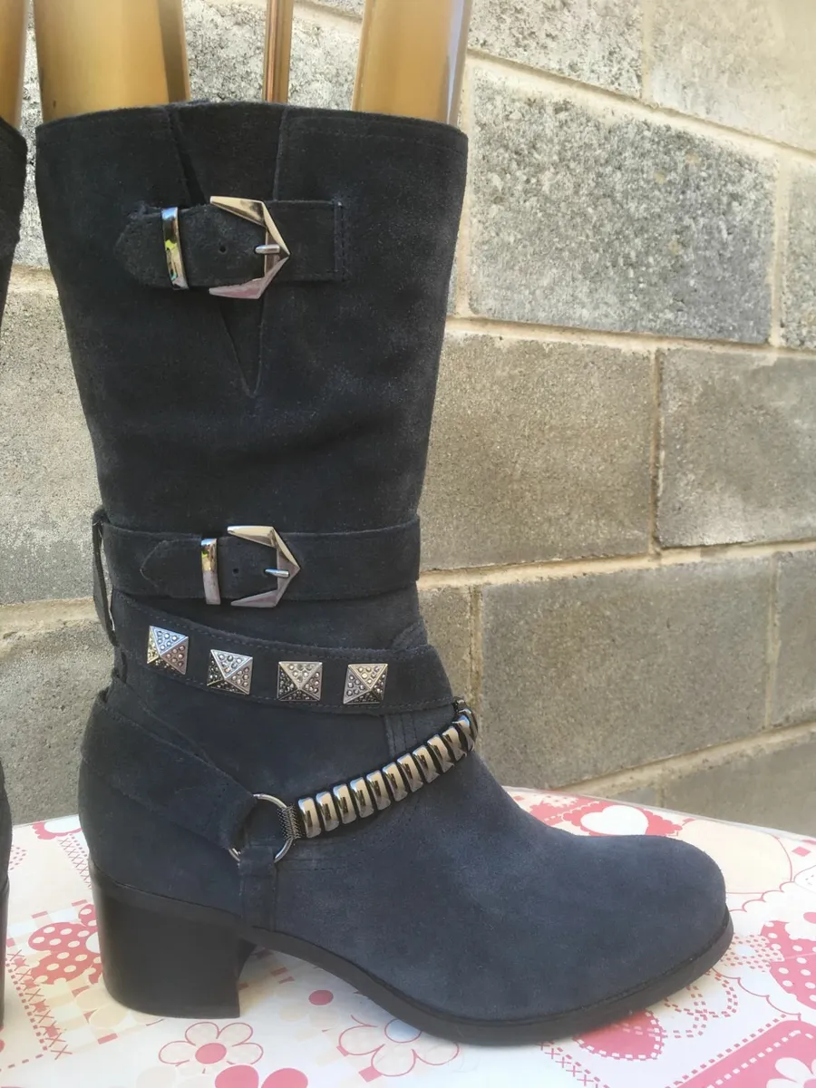 NEW MamZelle Suede Boots, Size 41 - Image 1