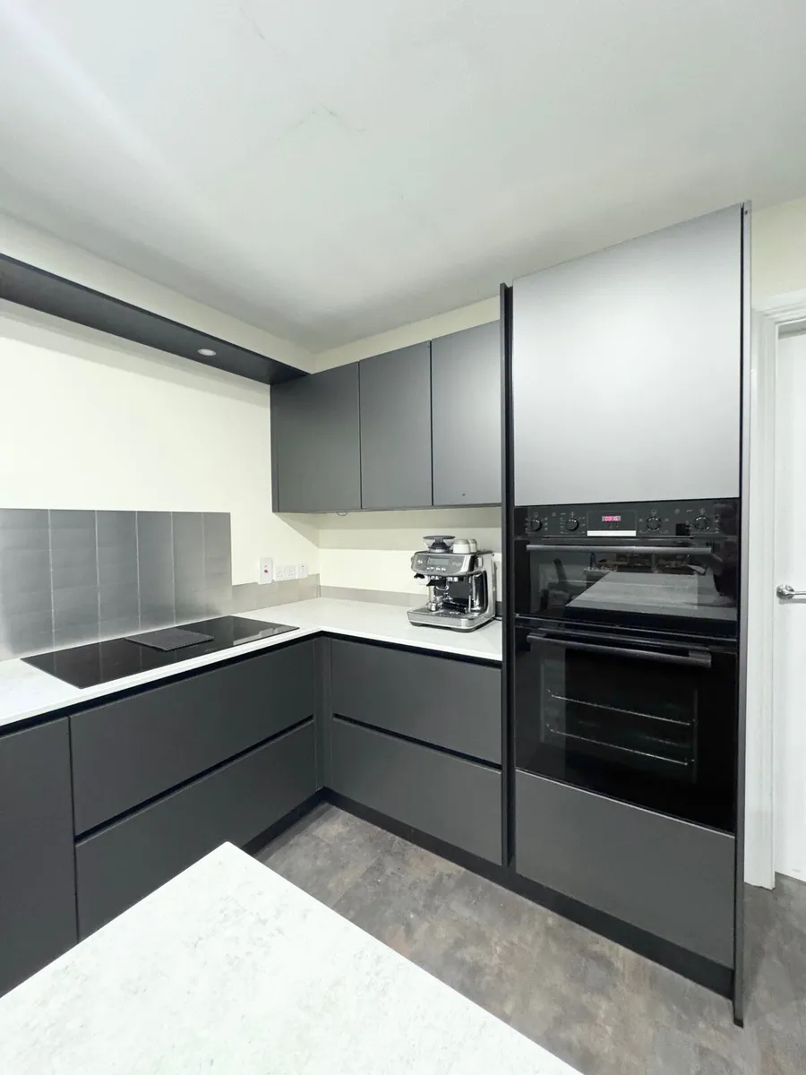 Kitchen - Image 2