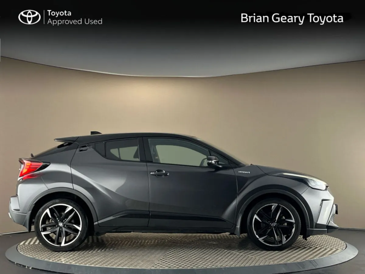 Toyota C-HR HYBRID GR SPORT - Image 3