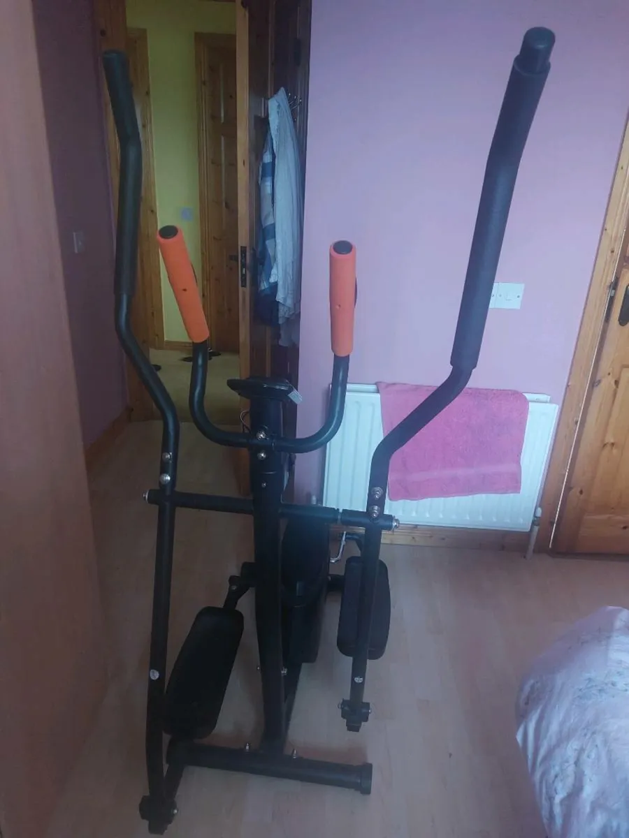 Crosstrainer - Image 2