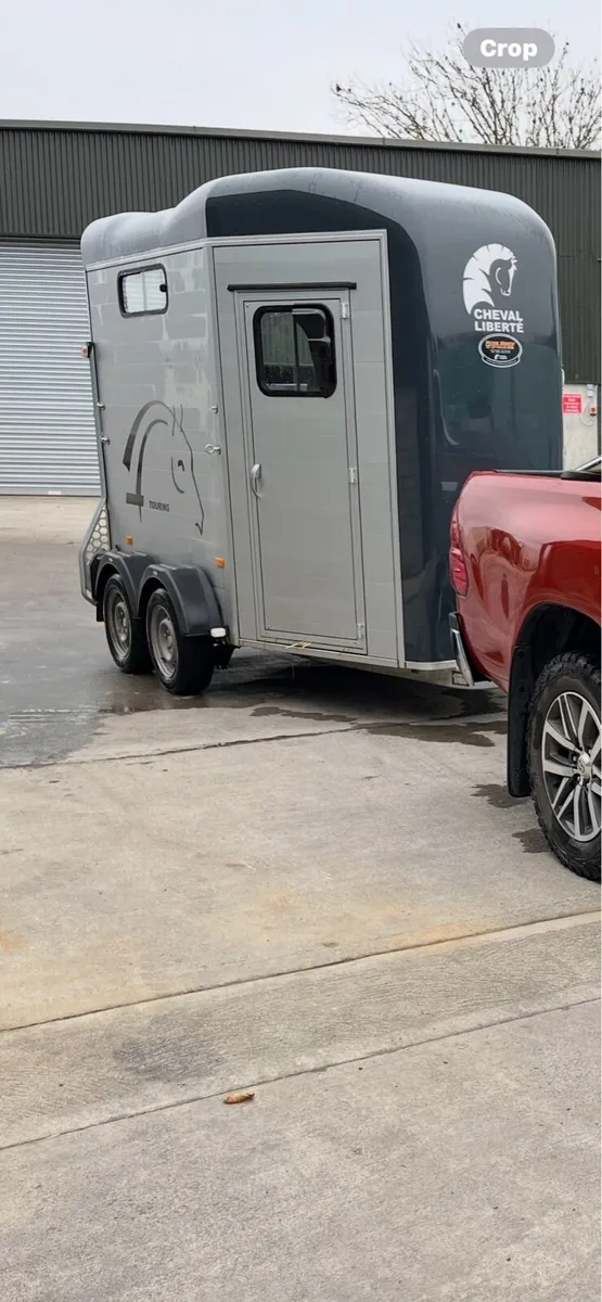 Chevalier liberate horse box - Image 2