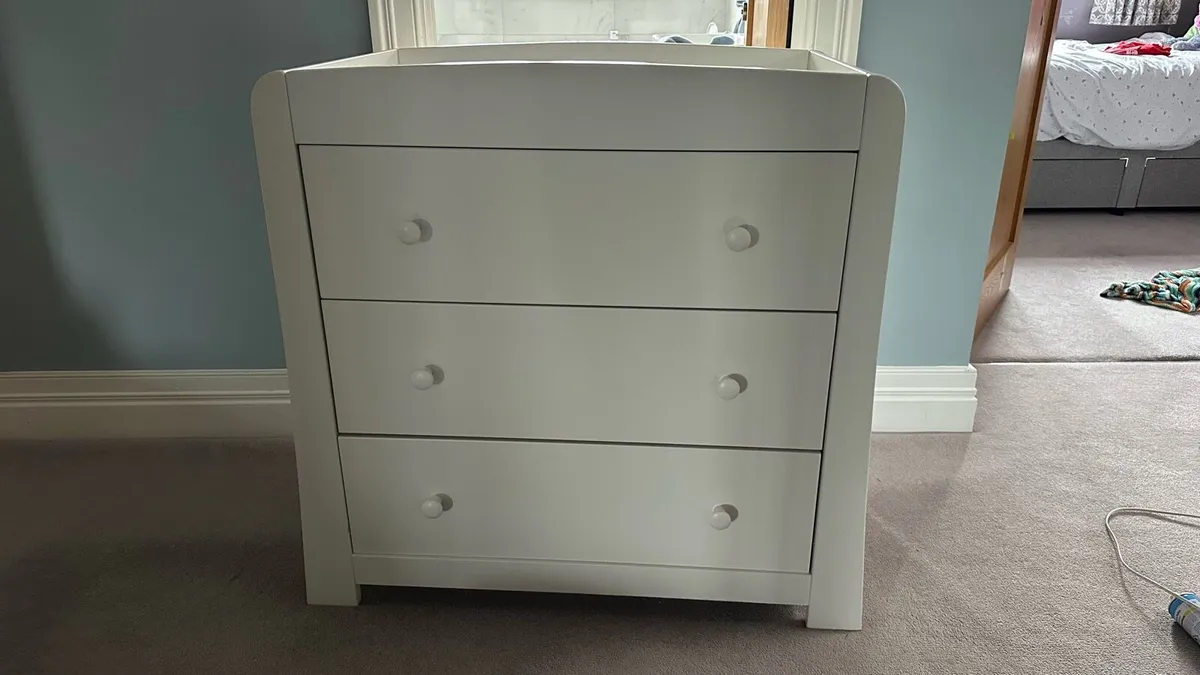 Dresser changer - Image 3