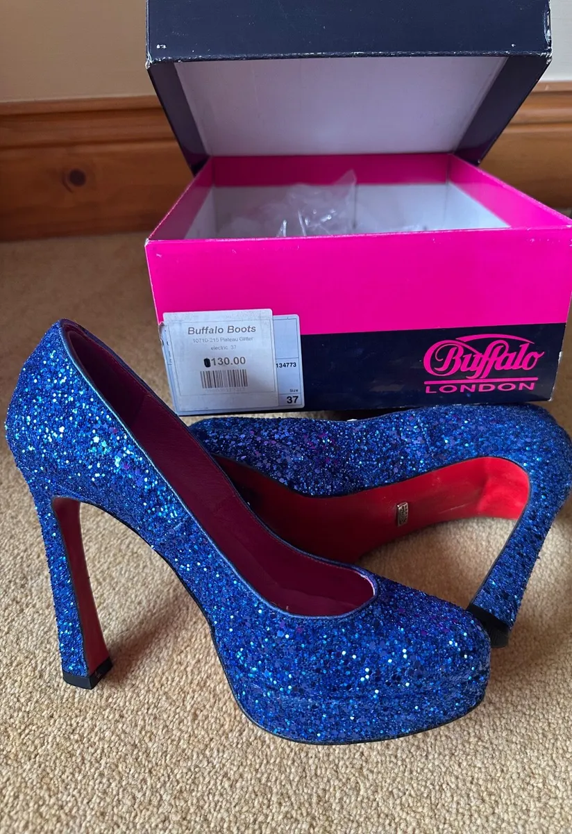 Buffalo London platform sole, glitter stiletto