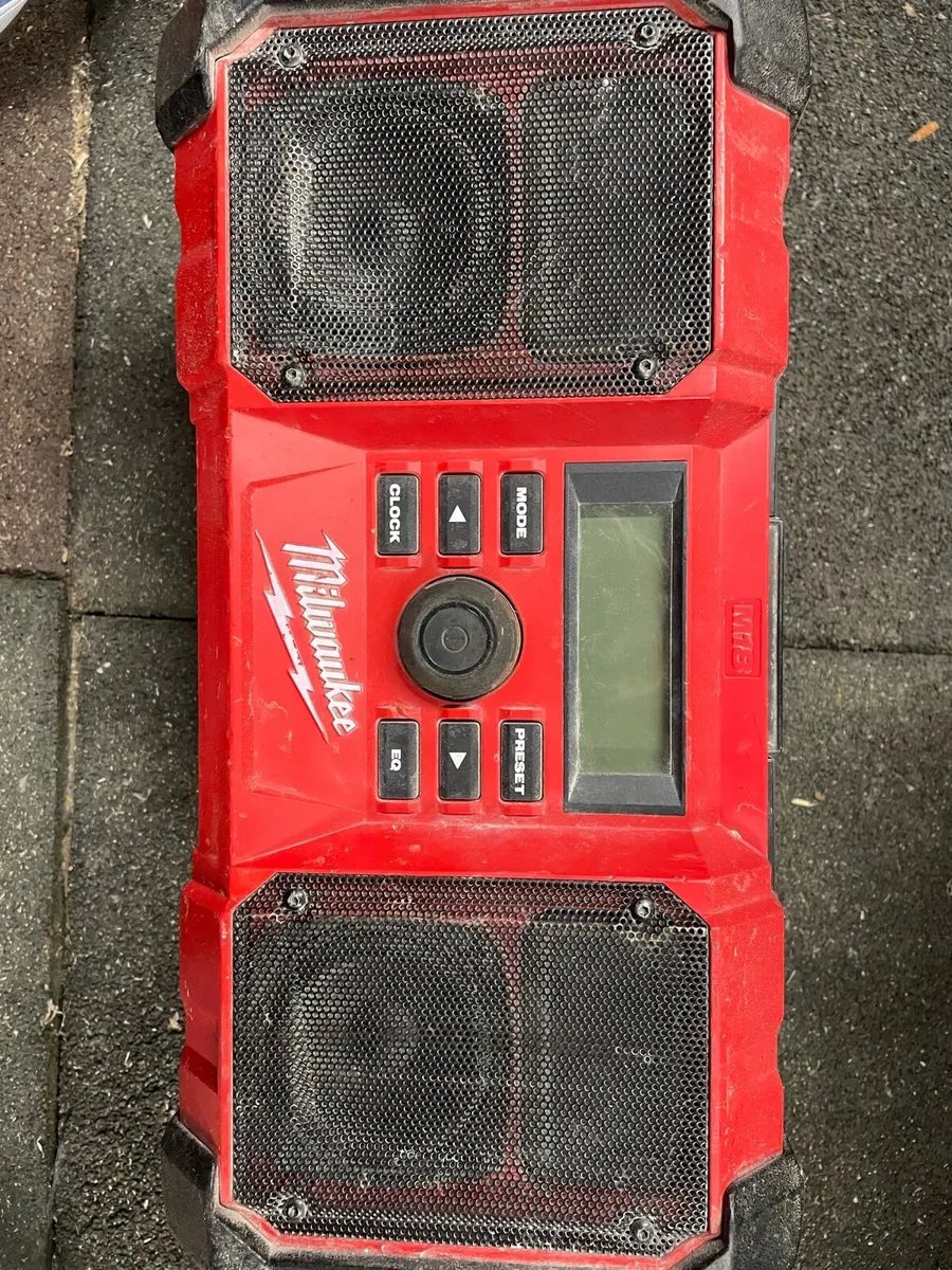 Selection of various items - Image 4